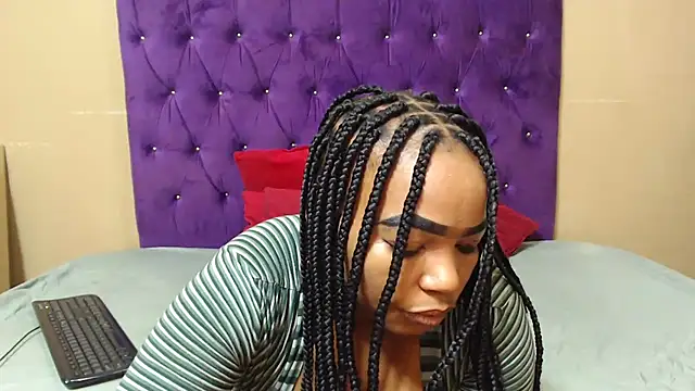 EBONYBUSTYY online show from June 2026 06:01:01 PM