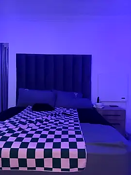 CuteHoney92 online show from March 2026 04:44:02 PM