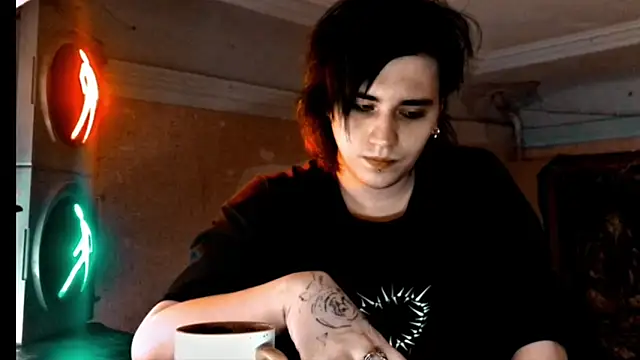 sademobeer online show from February 2026 01:26:01 AM