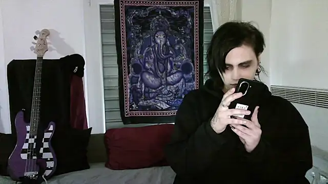 sademobeer online show from March 2026 01:34:02 AM