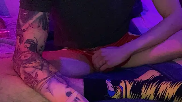 MadArzh online show from February 2025 05:33:01 AM