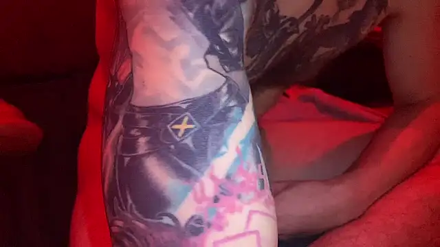 MadArzh online show from September 2025 04:48:02 AM