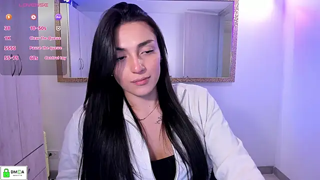 EricaVanderhill online show from April 2026 01:06:02 AM