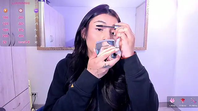 EricaVanderhill online show from April 2026 06:19:02 AM