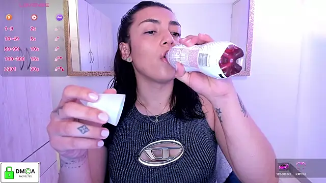 EricaVanderhill online show from June 2026 01:44:02 AM