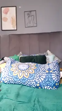 PearlSexxy69 online show from April 2026 01:41:01 PM