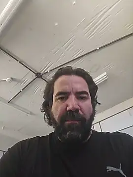 Snapshot of MysterBearMG chatting on July 2026 03:25:02 PM MysterBearMG online show from July 2026 03:25:02 PM