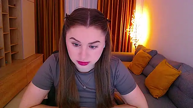  Mia Adams online show from April 2026 06:47:02 AM