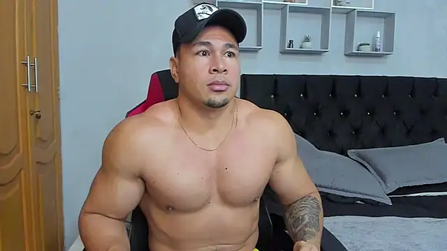 tyler hank01 online show from June 2026 10:24:01 AM