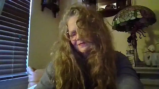 Snapshot of DestineeLoverGirl chatting on November 2025 12:40:02 PM DestineeLoverGirl online show from November 2025 12:40:02 PM