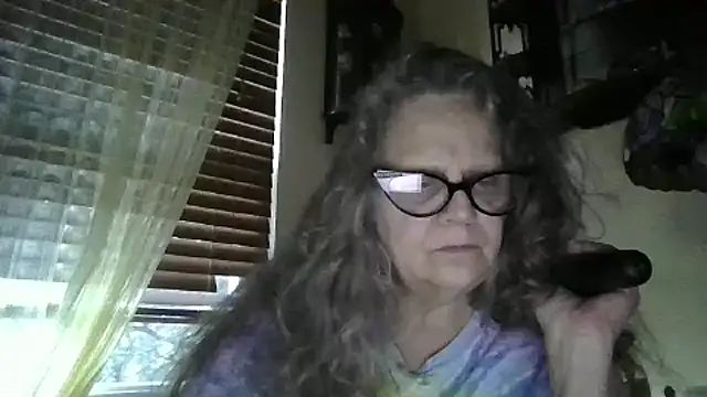 Snapshot of DestineeLoverGirl chatting on November 2025 12:31:02 PM DestineeLoverGirl online show from November 2025 12:31:02 PM