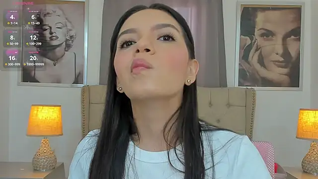 Snapshot of Beautyari_ chatting on April 2026 12:18:01 PM Beautyari online show from April 2026 12:18:01 PM