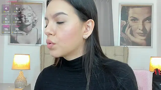 Snapshot of Beautyari_ chatting on April 2026 12:19:02 PM Beautyari online show from April 2026 12:19:02 PM