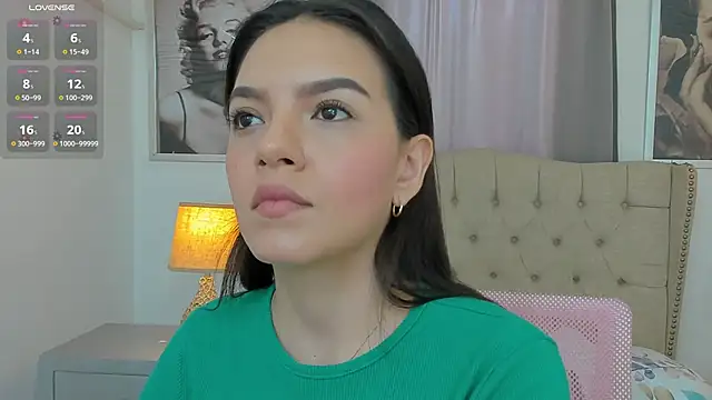 Snapshot of Beautyari_ chatting on June 2026 12:07:02 PM Beautyari online show from June 2026 12:07:02 PM