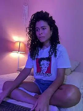 Snapshot of GabriSaenz chatting on December 2024 08:25:02 PM GabriSaenz online show from December 2024 08:25:02 PM