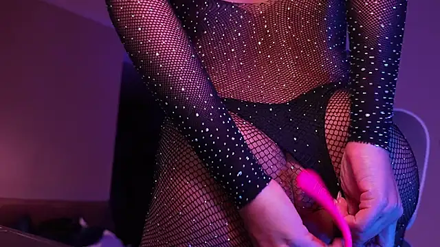 Snapshot of GabriSaenz chatting on December 2024 12:36:02 AM GabriSaenz online show from December 2024 12:36:02 AM