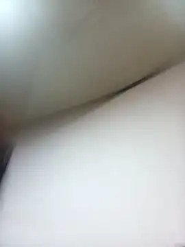 EISONREINA11 online show from November 2025 01:49:02 PM