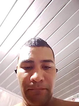 EISONREINA11 online show from December 2025 04:54:01 AM