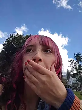  Laary online show from December 2025 07:53:02 PM