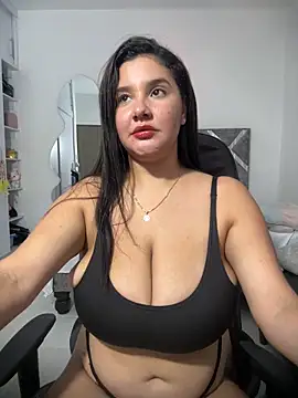 ValleryParker online show from March 2026 08:40:02 AM