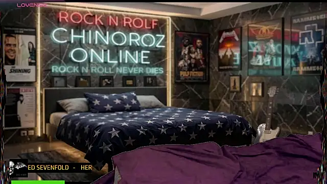 Snapshot of chino_roz chatting on June 2026 01:19:02 AM chino roz online show from June 2026 01:19:02 AM