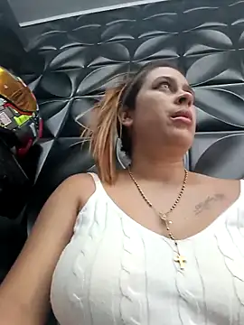 Latina sexy1 online show from April 2026 08:32:01 PM