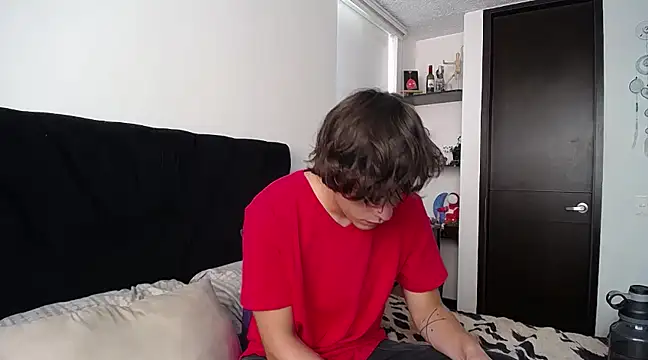 Santiago kiler online show from March 2025 04:33:02 PM