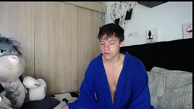 Santiago kiler online show from November 2025 10:10:02 PM