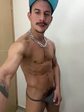 Snapshot of lazzon_bastion chatting on June 2026 01:30:02 AM lazzon bastion online show from June 2026 01:30:02 AM