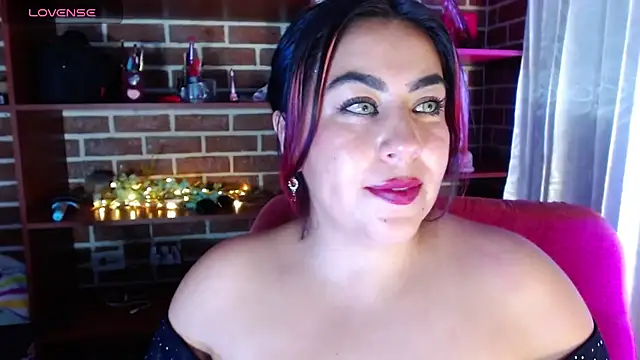 gatuwildhott online show from June 2026 05:13:02 PM