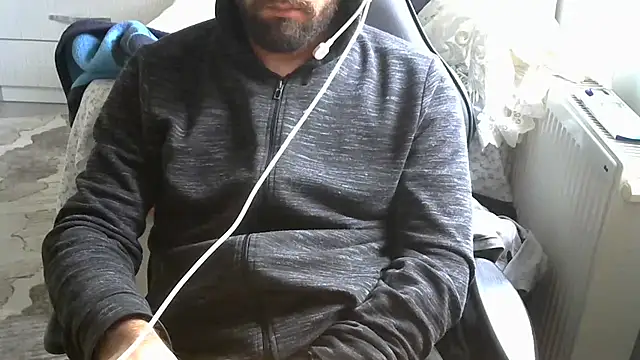 Snapshot of crazybaby5461 chatting on October 2025 11:44:02 AM crazybaby5461 online show from October 2025 11:44:02 AM