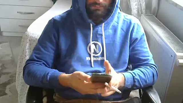 Snapshot of crazybaby5461 chatting on December 2025 11:26:02 AM crazybaby5461 online show from December 2025 11:26:02 AM