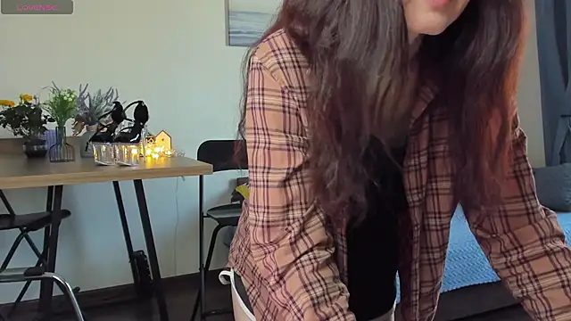 AvroraSakura online show from March 2025 01:29:02 PM