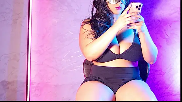 Morenahotcam online show from February 2026 10:26:01 PM