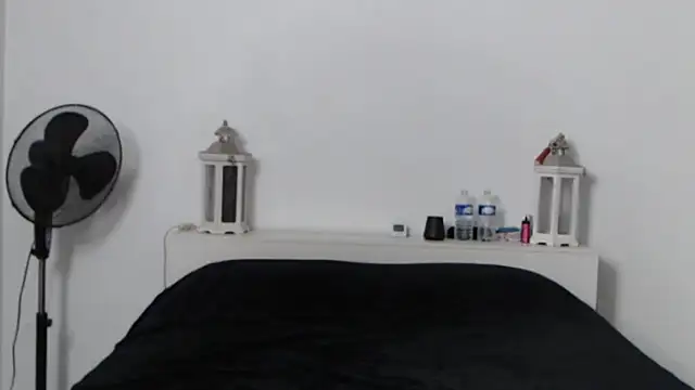 Oriane Jackson online show from October 2025 08:15:02 AM