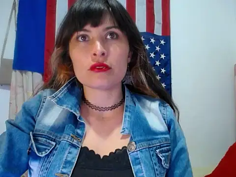 Snapshot of Alexandrasaenz chatting on June 2026 08:43:02 PM Alexandrasaenz online show from June 2026 08:43:02 PM