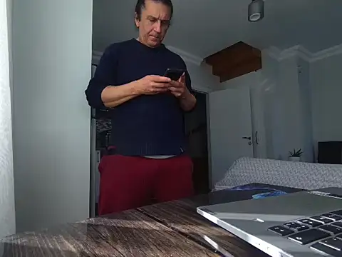 ALPHANDRE online show from April 2026 06:08:01 AM