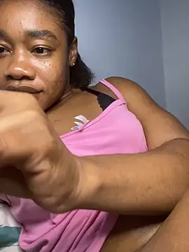  yisela  online show from April 2026 01:03:01 AM