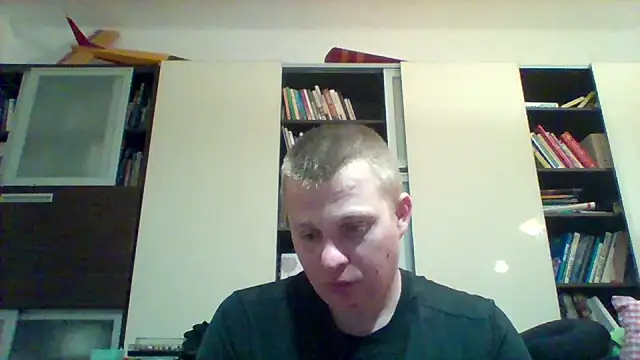 Matttthees online show from April 2026 11:21:02 PM