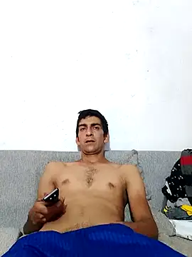 Elverguditojaja online show from March 2026 07:57:02 PM