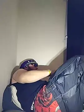 Snapshot of 29liquid1989 chatting on January 2025 07:02:02 PM 29liquid1989 online show from January 2025 07:02:02 PM