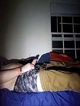 Snapshot of 29liquid1989 chatting on April 2026 01:22:02 AM 29liquid1989 online show from April 2026 01:22:02 AM