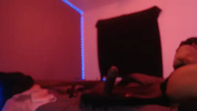 trophyboi69 online show from March 2026 12:11:02 PM