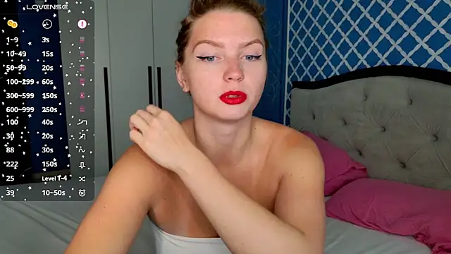 Busty Redhead online show from July 2026 07:26:01 AM