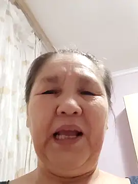 Zulfiya Bruce online show from February 2026 06:55:02 PM