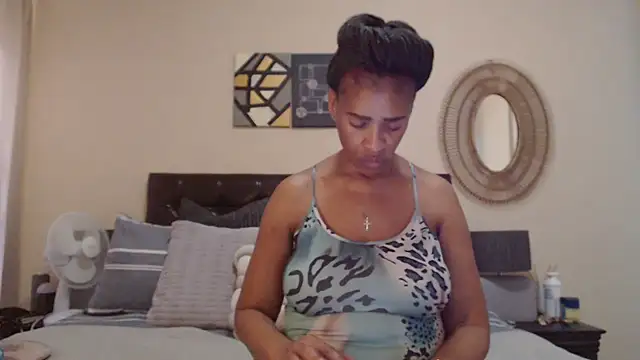 Creamyass22 online show from March 2026 03:40:01 PM