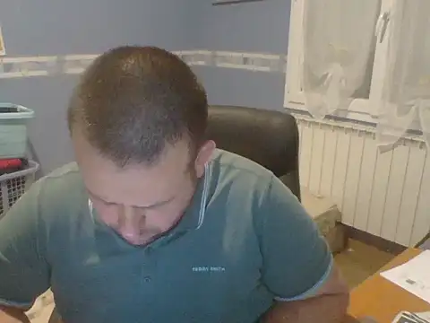 manubm03 online show from February 2026 04:22:02 PM