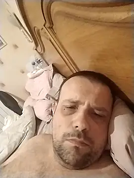 manubm03 online show from February 2026 07:37:02 AM