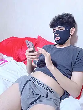 arabqueen online show from April 2026 06:56:02 PM