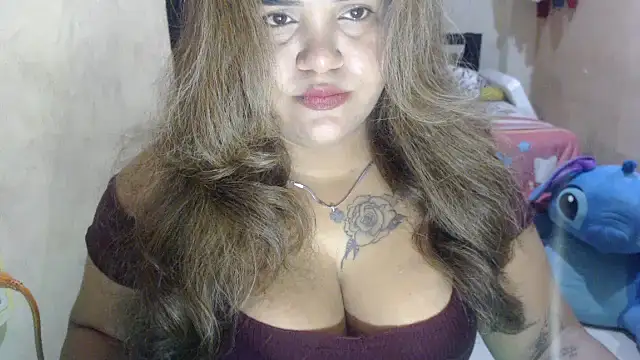 Snapshot of SEXY_SENSUALSARA chatting on July 2026 01:52:02 AM SEXY SENSUALSARA online show from July 2026 01:52:02 AM
